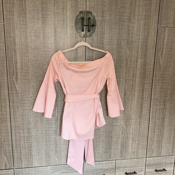 White House Black Market Off-Shoulder‎ Blouse With Belt - Picture 14 of 17